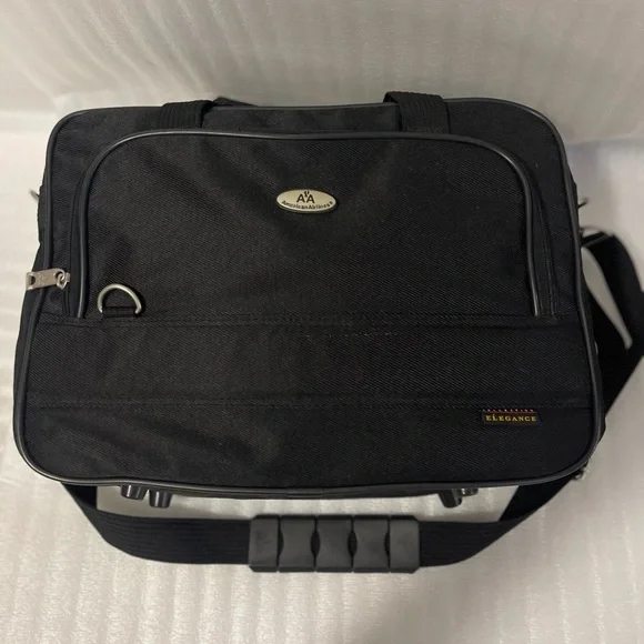 Black American Airlines Elegance Collection Travel Tote Bag - Picture 12 of 16